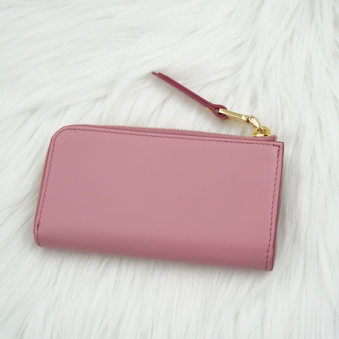 新品未使用品　箱付き MIU MIU ミュウミュウ　キーケース　ケース