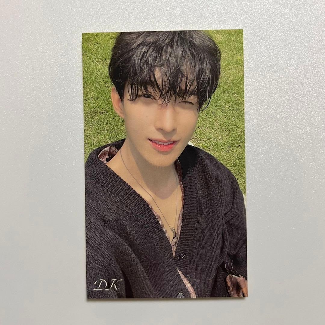 SEVENTEEN 渋谷 セブチ ドギョム トレカ ステッカー Attacca