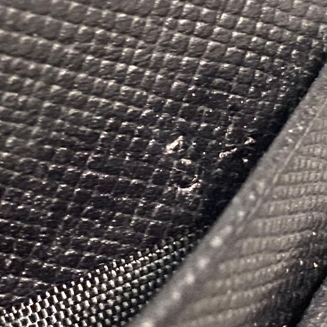 早い者勝ち　美品　PRADA プラダ　二つ折り　折りたたみ　フラップ　三角ロゴ