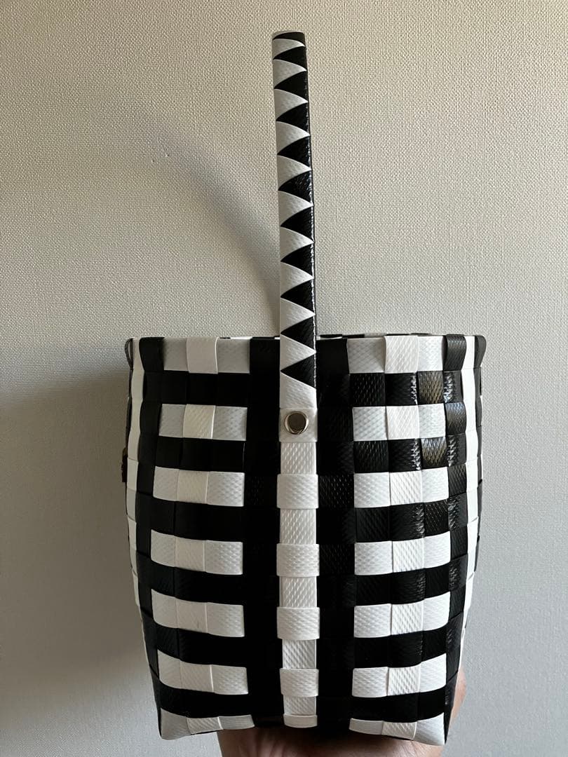 マルニ　marni ミニカゴバッグ