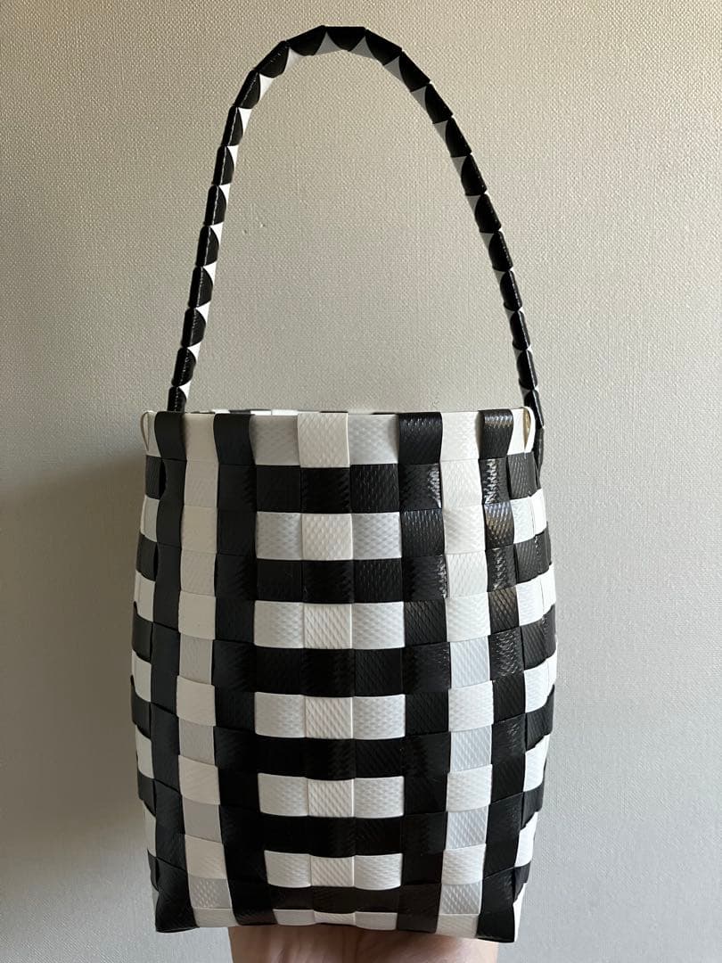 マルニ　marni ミニカゴバッグ