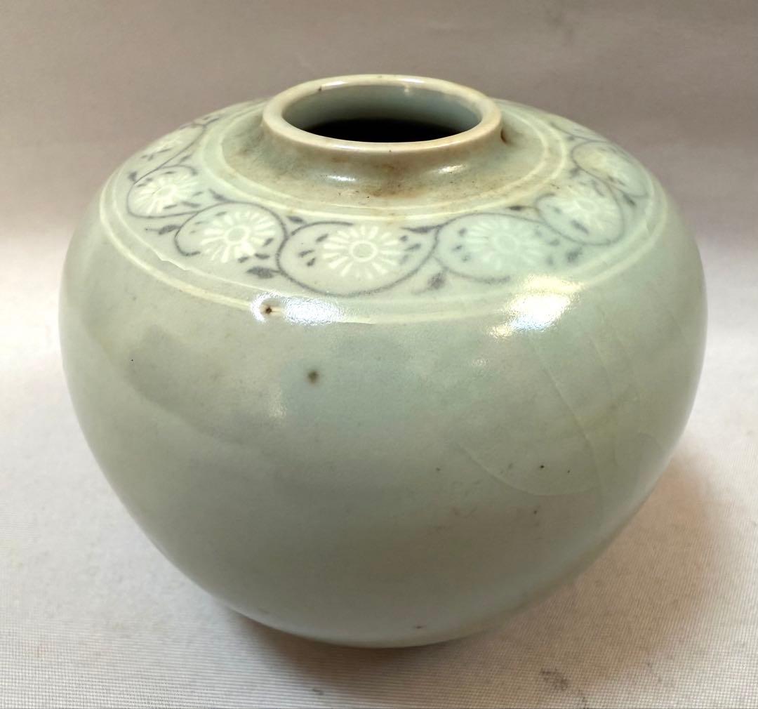 青磁　ミニ花瓶　朝鮮三和高麗焼　象嵌小た壺