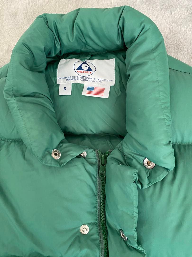 ７０【美品】GERRY ジェリー ダウンベスト グリーンSサイズ