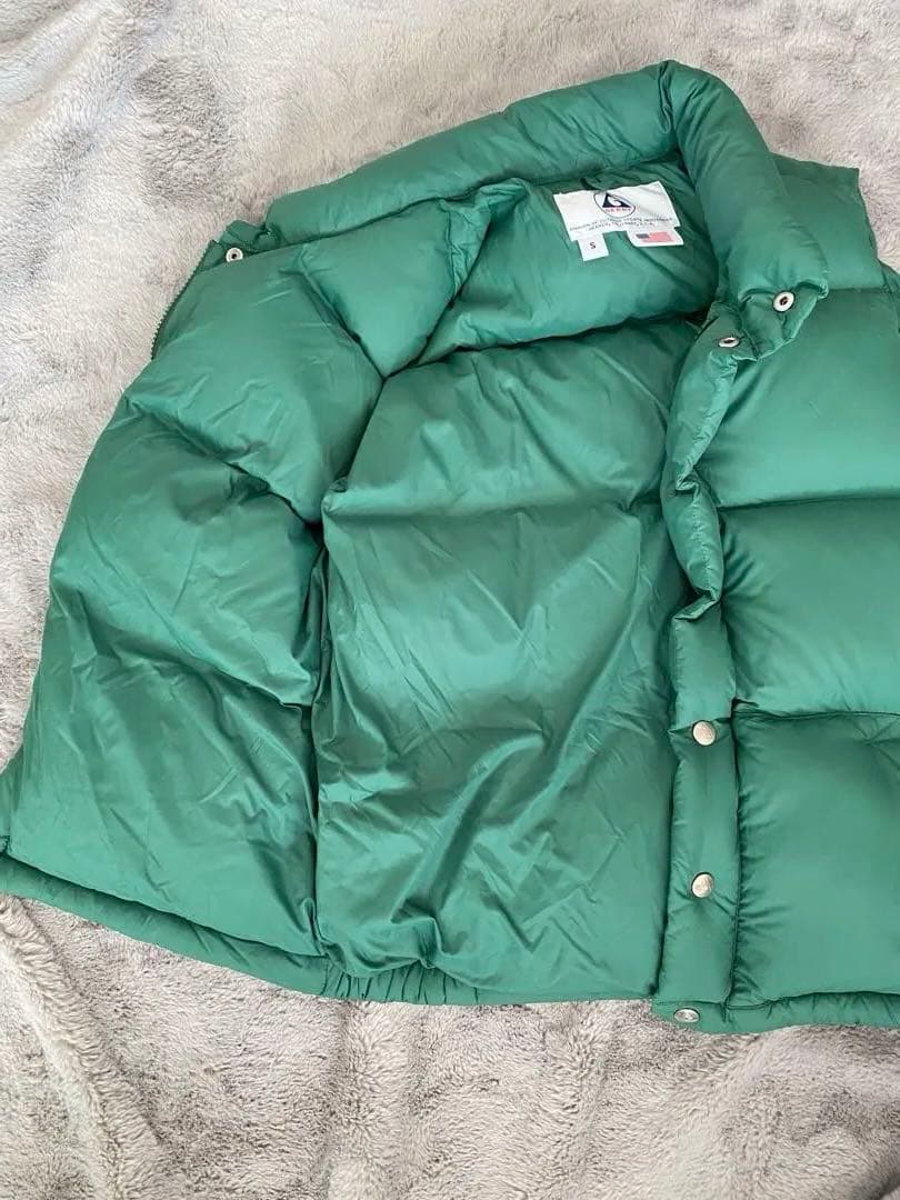 ７０【美品】GERRY ジェリー ダウンベスト グリーンSサイズ