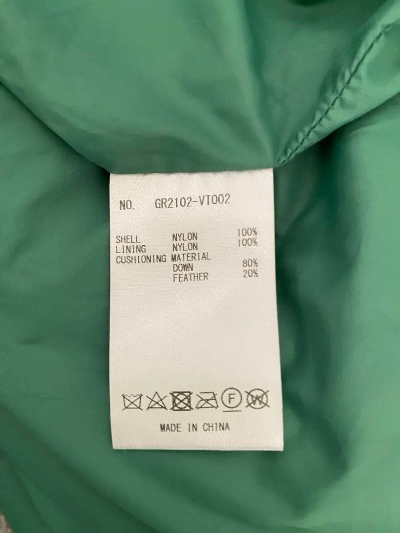 ７０【美品】GERRY ジェリー ダウンベスト グリーンSサイズ