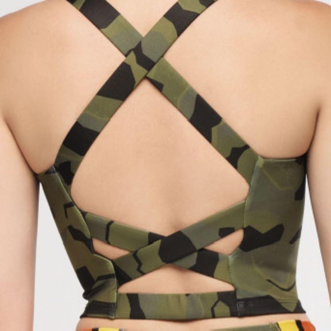 ズンバZUMBA正規品 タンクトップ XL