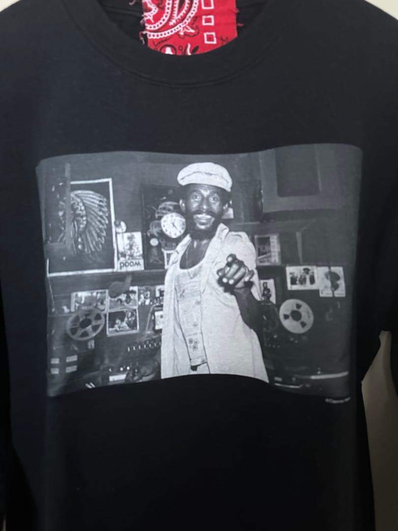 リーペリー　スウェットM 井出靖　Dennis Morris