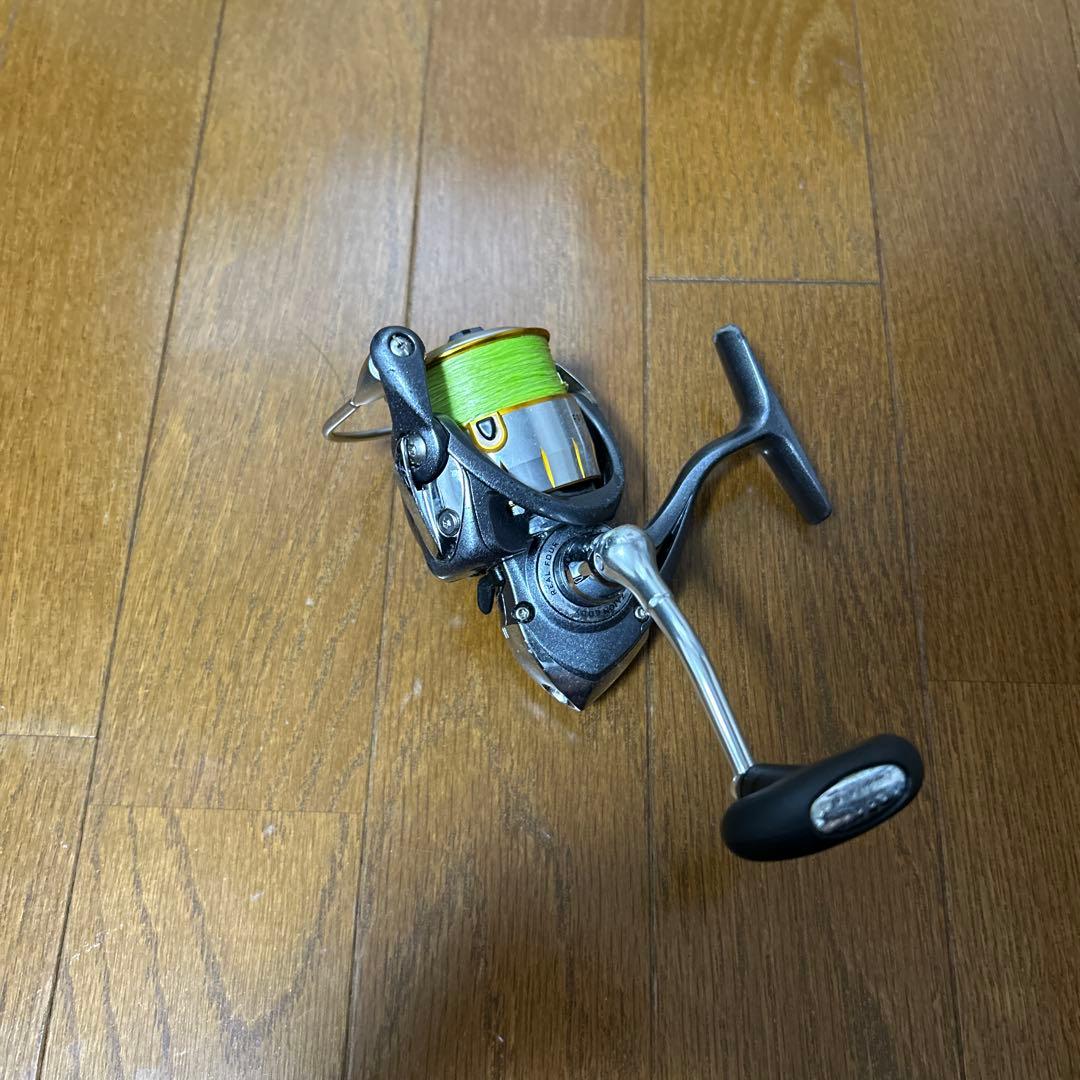 VANQUISH スピニングリール グリーン