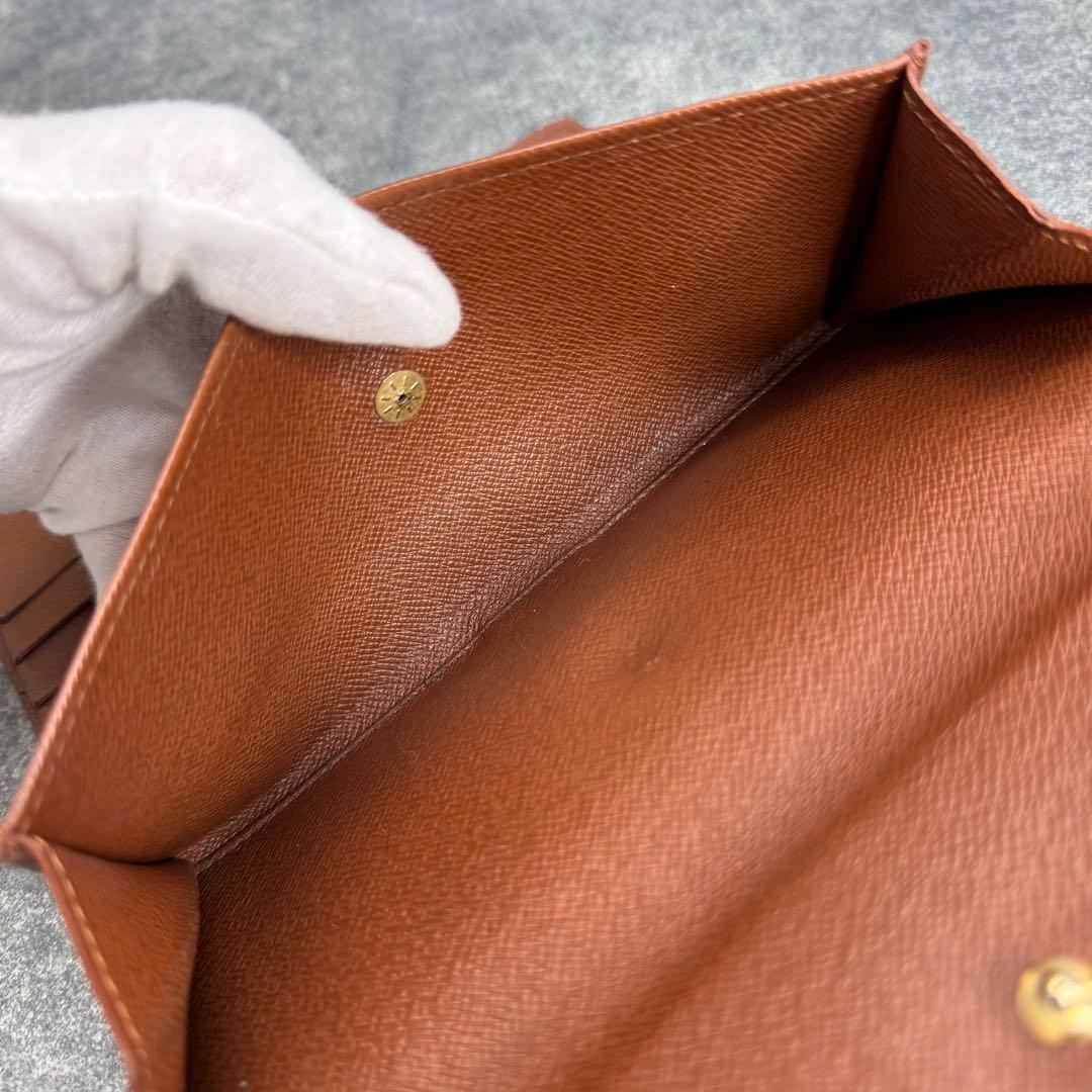 【極美品】ルイヴィトン　インターナショナル　三つ折り財布　長財布　wallet