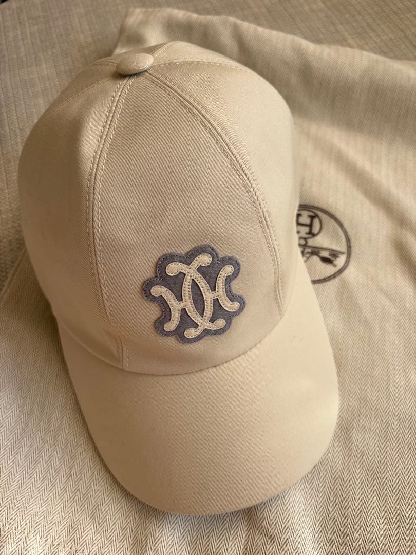 HERMES・ほぼ未使用・キャスケット・キャップ・ホワイト・57cm