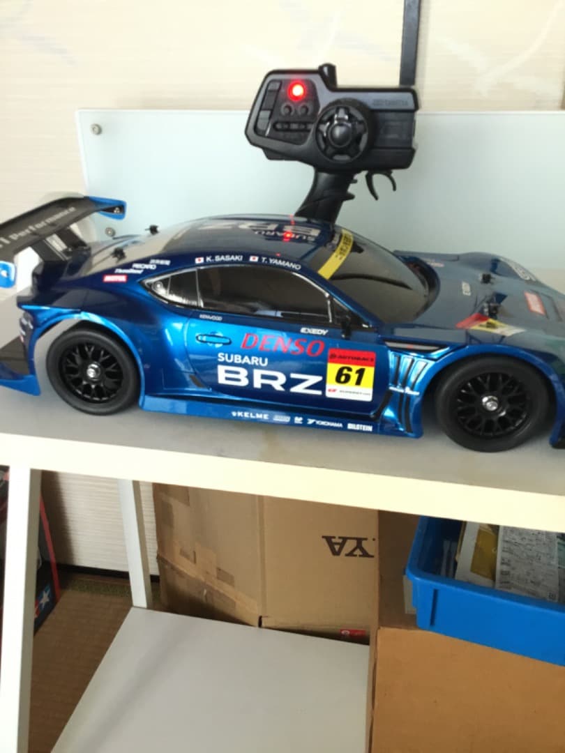 タミヤBRZラジコンカー