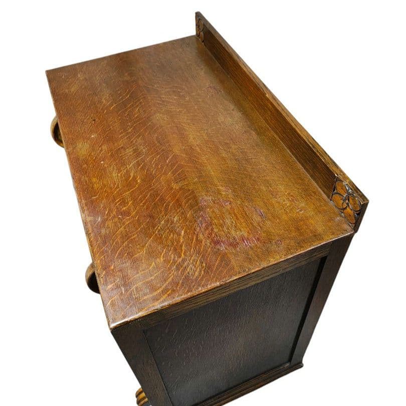 昭和レトロ家具　3段チェスト　マイナスネジ　マホガニー　アンティーク