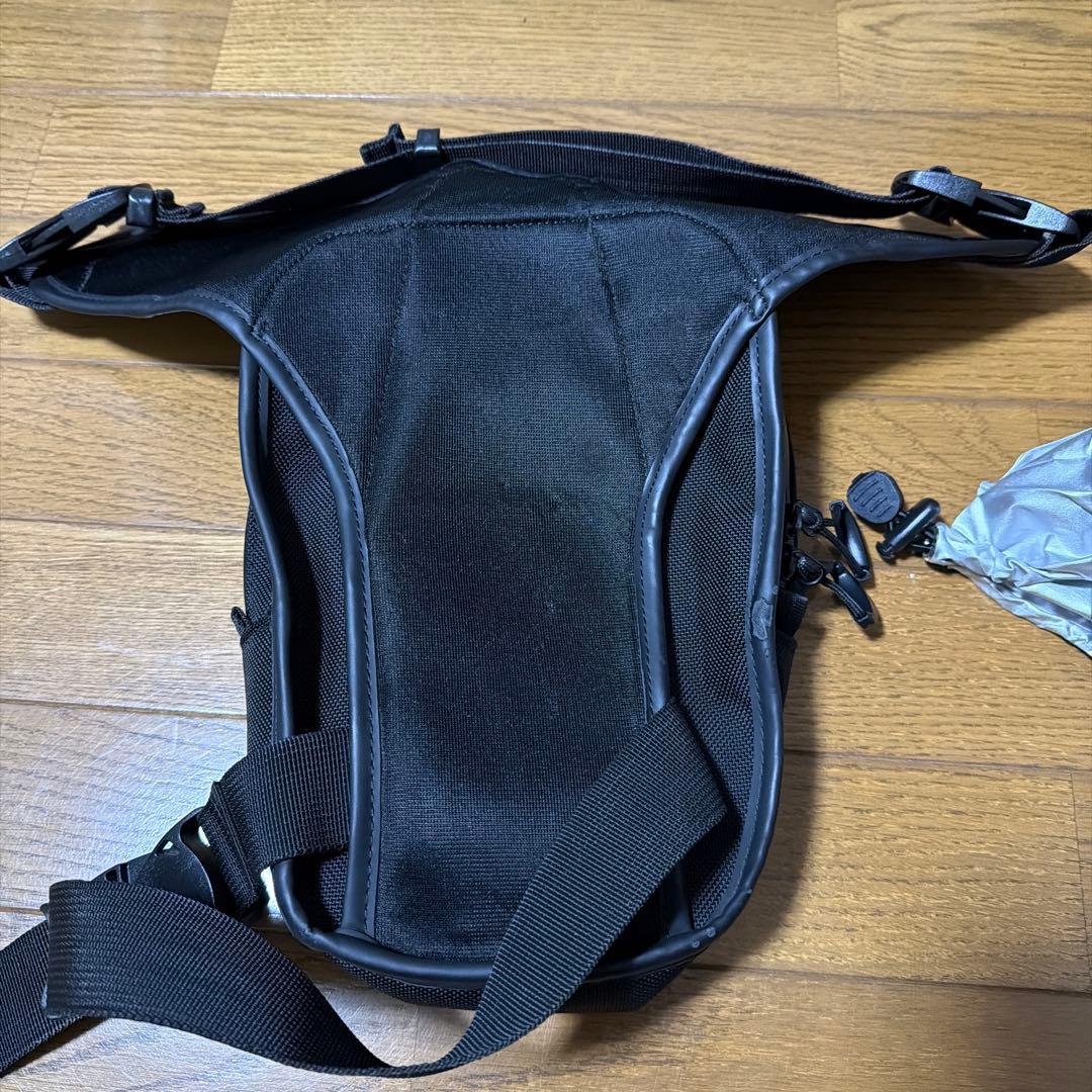 クシタニ　レッグバッグ　限定ブラックアウト　レインカバー付