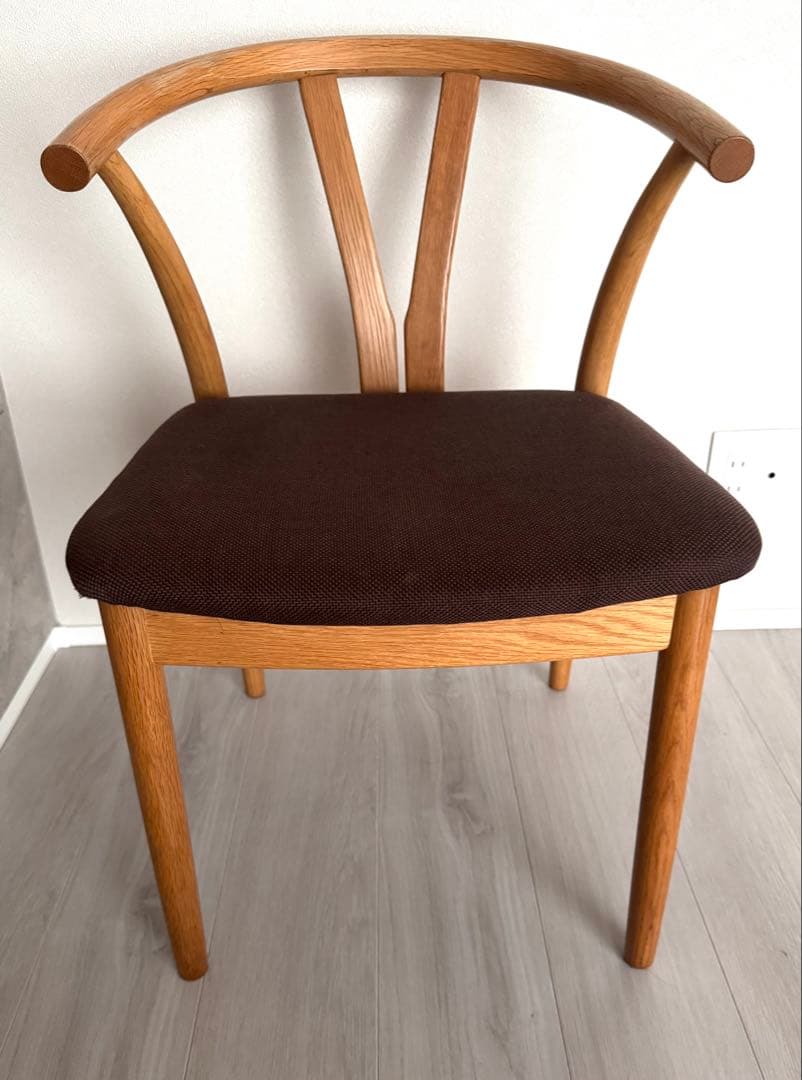 ブラウン ダイニングチェア ①