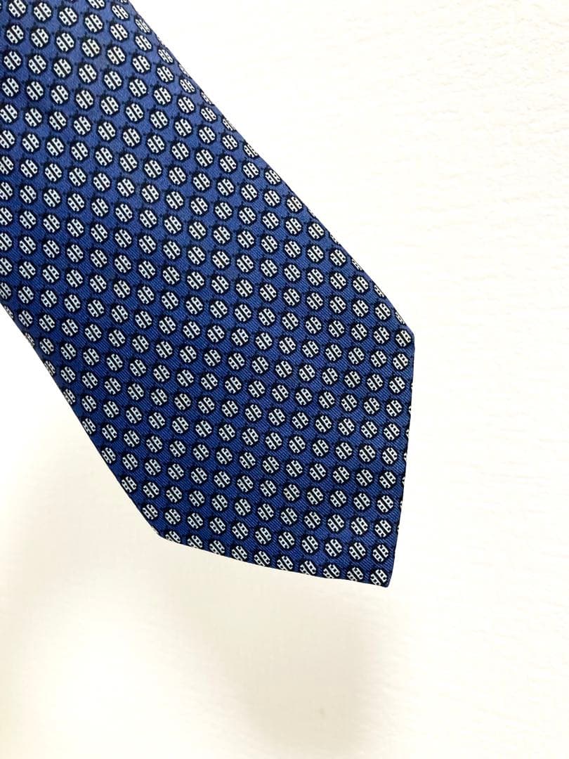 エルメス HERMES レディーバグデザイン シルク100% メンズ ネクタイ