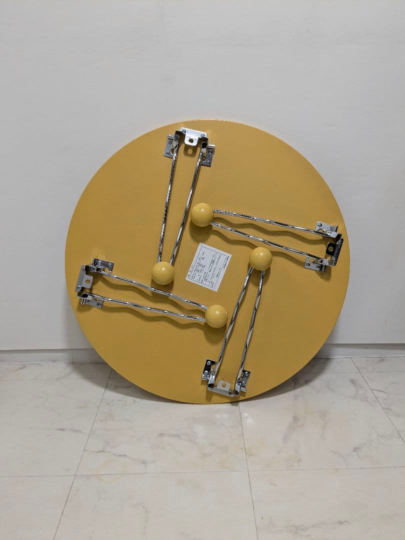 90s ヴィンテージ テーブル ポストモダン レトロポップ イエロー クローム