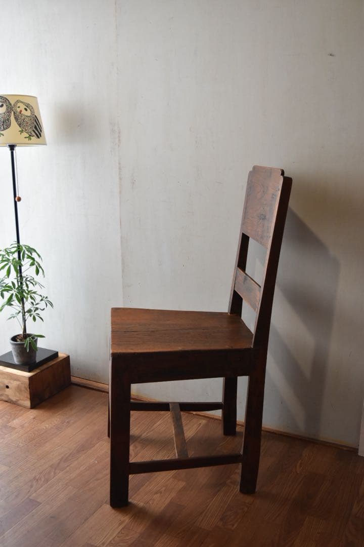 old maison chair ①