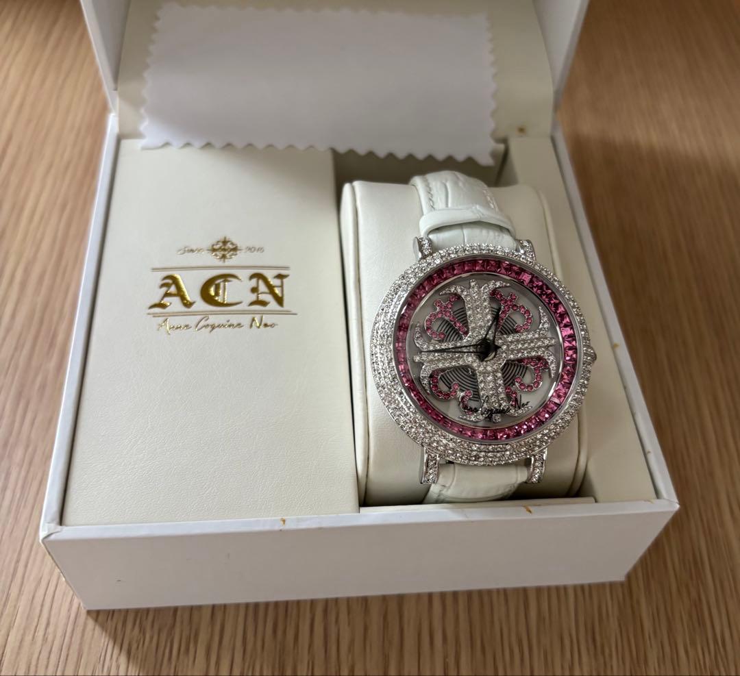 〈ポチママ〉ACN 腕時計 ホワイトレザー ピンク装飾