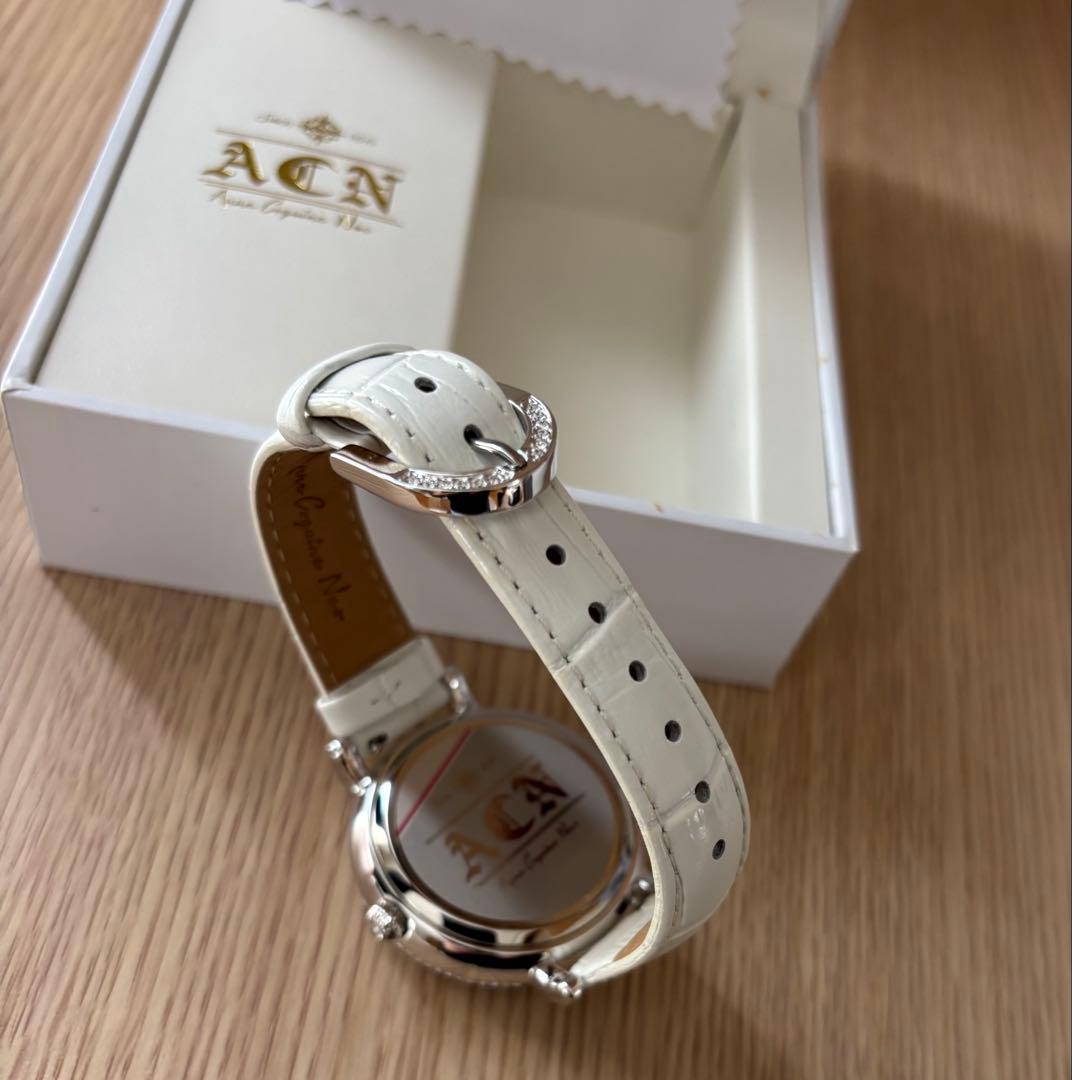 〈ポチママ〉ACN 腕時計 ホワイトレザー ピンク装飾