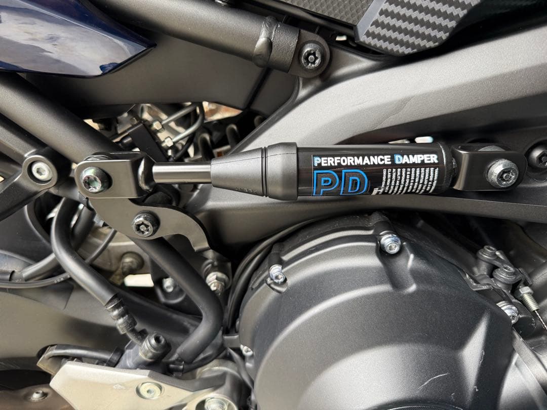 ヤマハ純正　パフォーマンスダンパー　MT-09 トレーサー　XSR900 美品