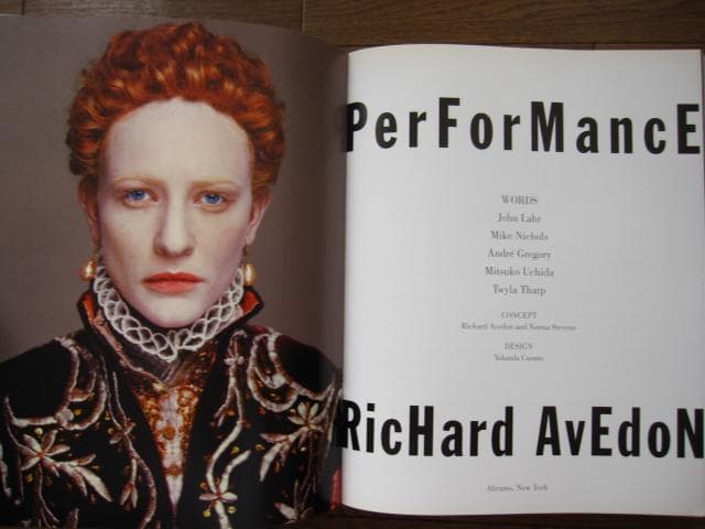 Performance　Richard Avedon　リチャード・アヴェドン