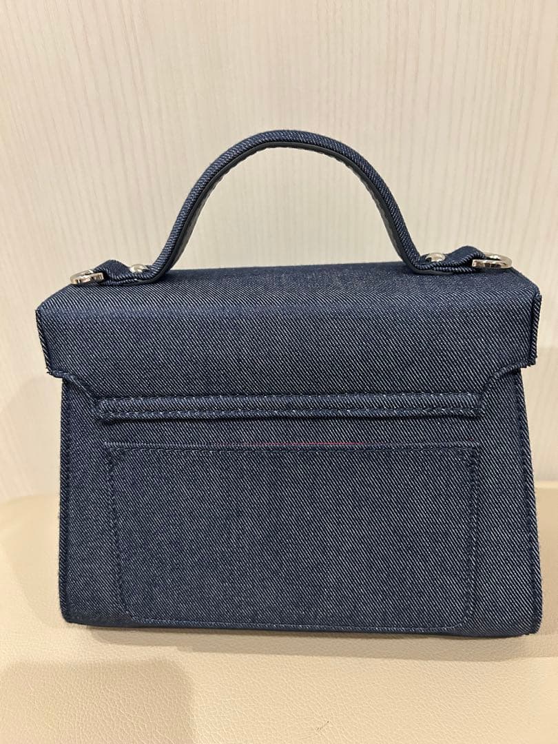 あい様 2024年　ダイアナ　デニム　ショルダーバッグ　デニムブルー　スタッズ