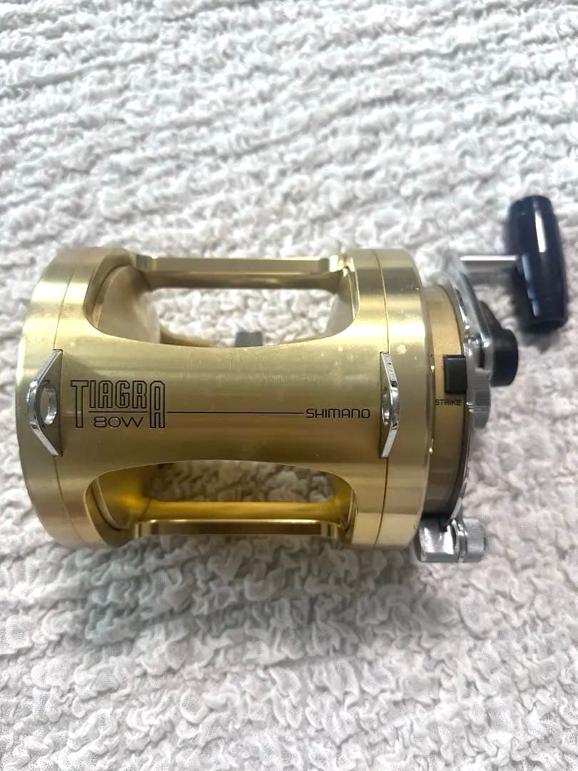 【あーはん 】SHIMANO TIAGRA 80W ゴールドリール