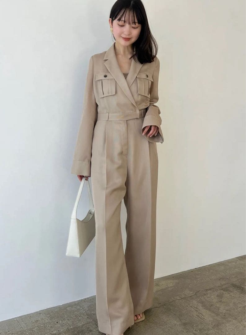 【新品未使用タグ付き】アニュアンス サファリシアーオールインワン ベージュM