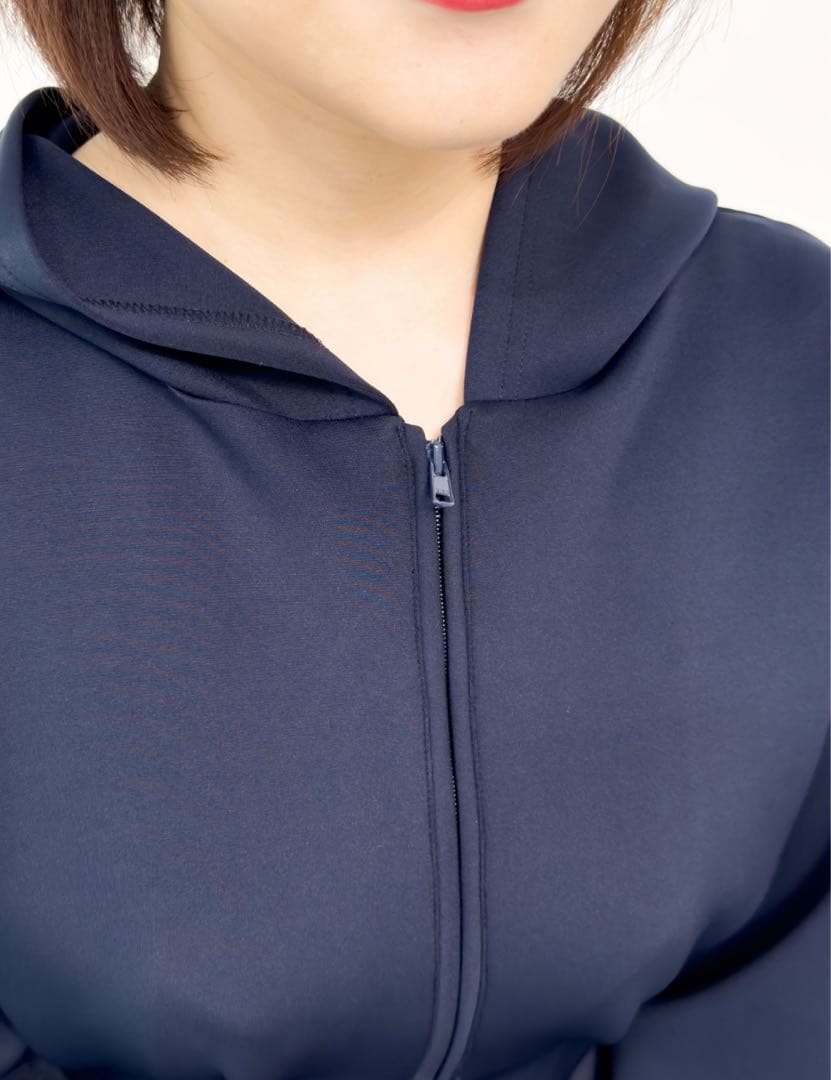 ダブルポケットフードワンピース ネイビー 元鈴木さんCINEMATIQ