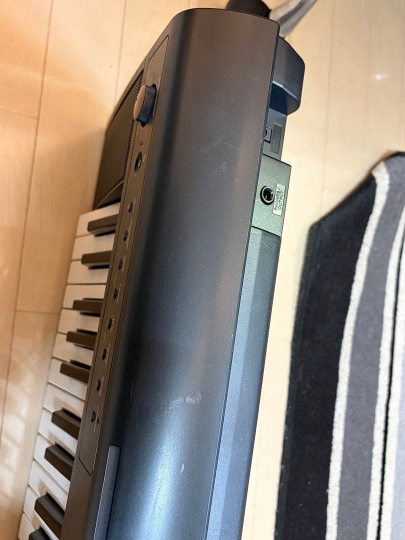 Yamaha 61鍵盤電子ピアノ np-11 ピアジェーロ　中古