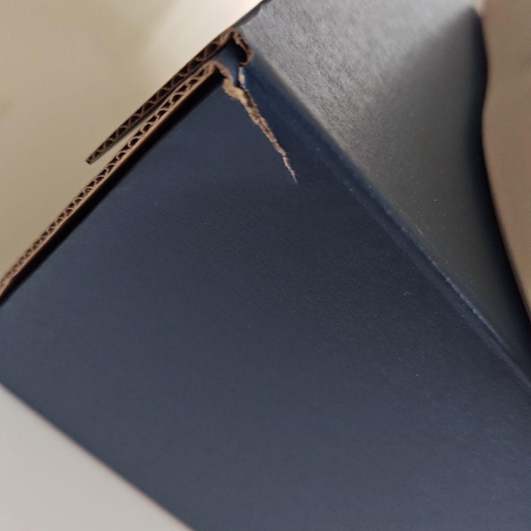 COLE HAAN/コールハーンレディーススニーカー 25㌢クリーム　新品未使用