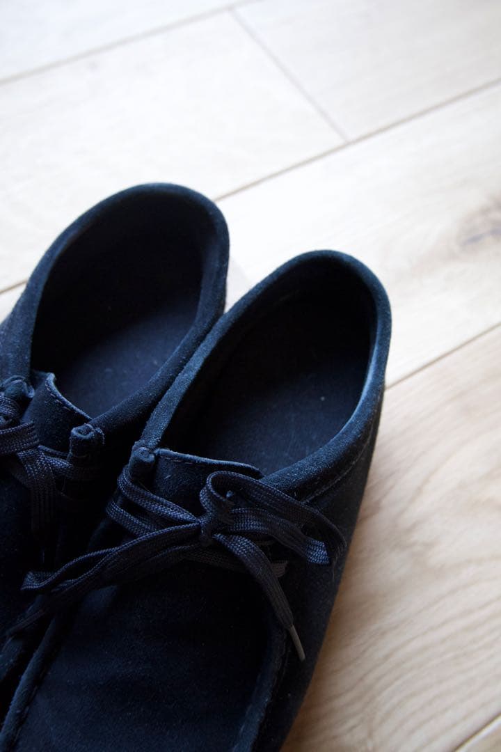 靴 Clarks Wallabee / Black suede