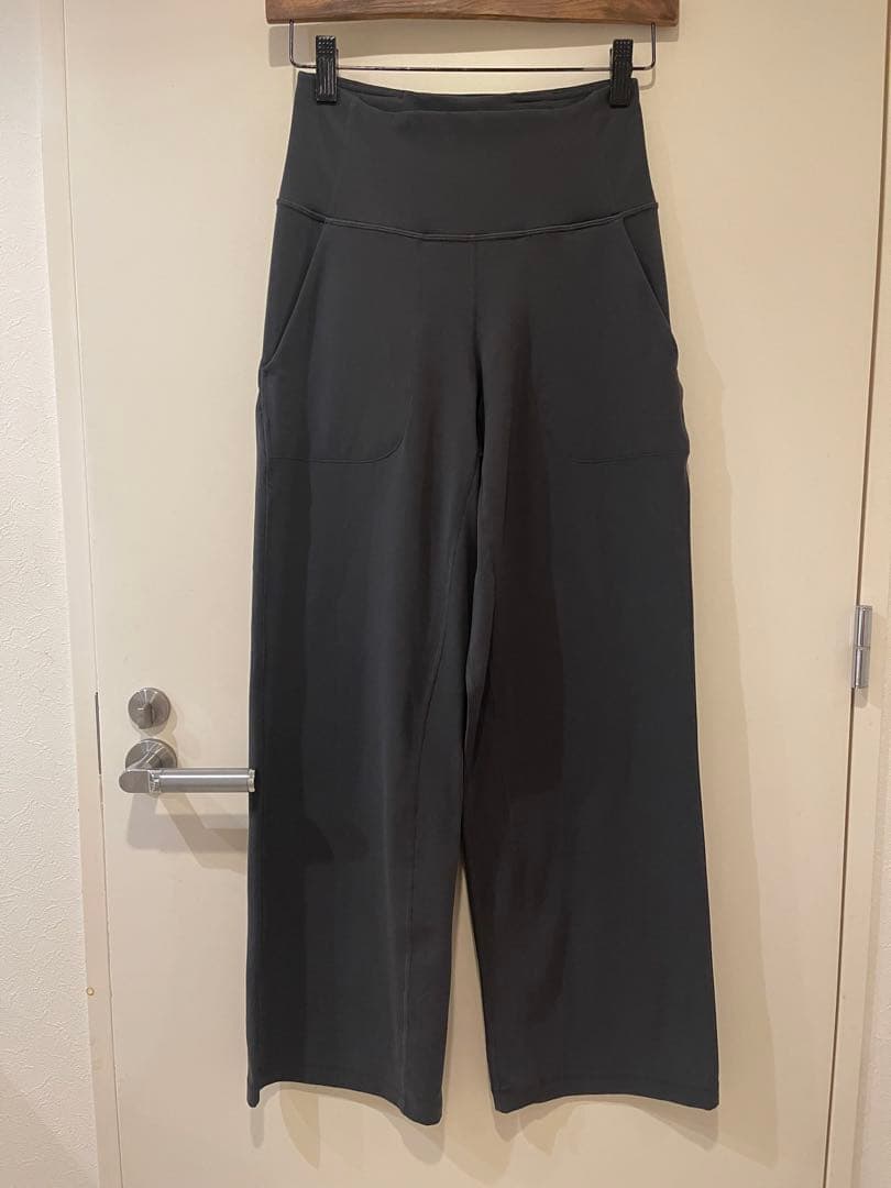 ルルレモン Align™ ワイドレッグパンツ Asia Fit S