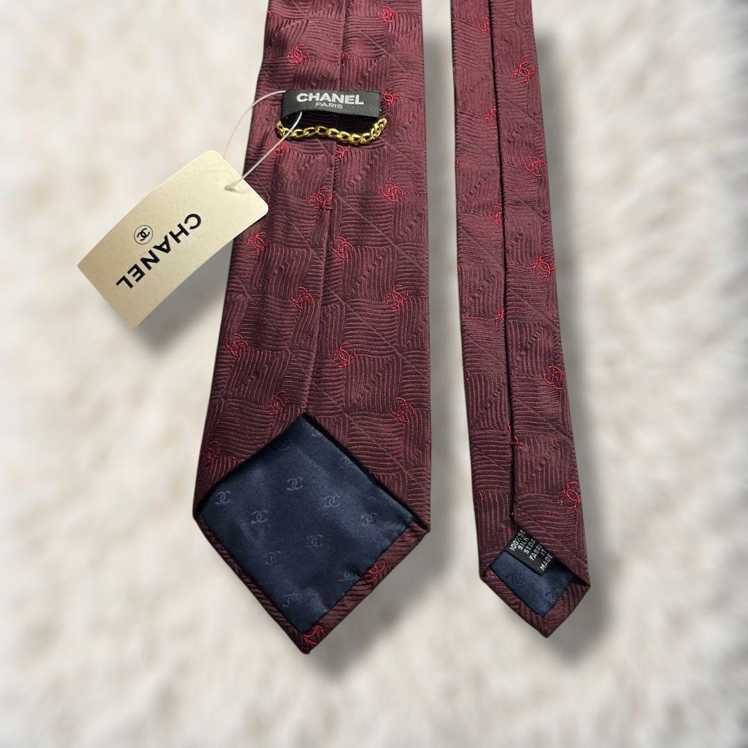 【新品✨】シャネル ココマーク ジャガードソリッドタイ ボルドー 金チェーン