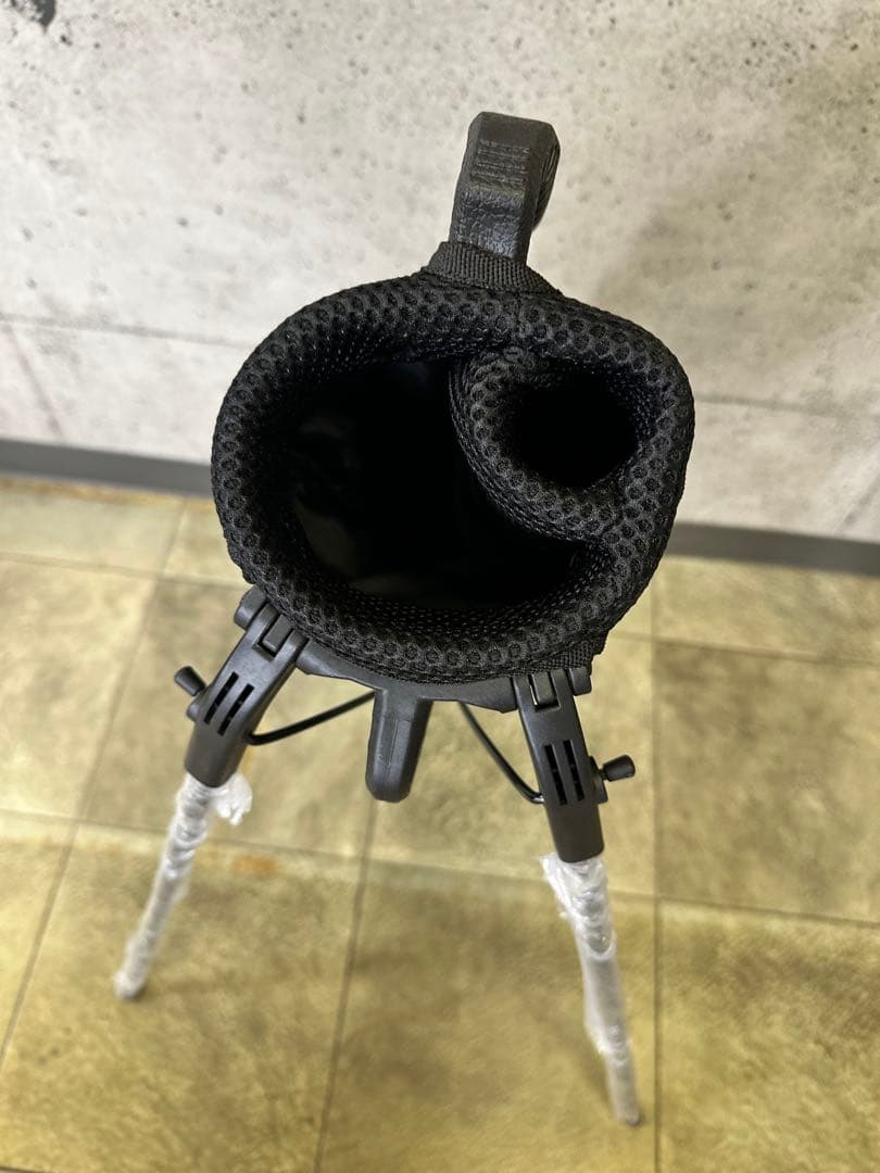 【新品未使用】レザー調セルフスタンド ラッセルノ