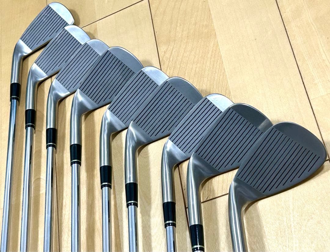 ラストセール　未使用品MIZUNOゴルフクラブセット9➕3本(右利き