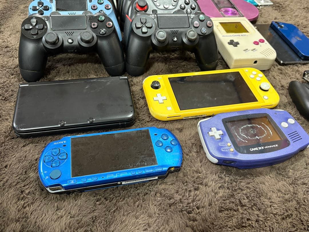 ゲーム機セット　任天堂　Switch ライト　ゲームボーイ　その他　現状品