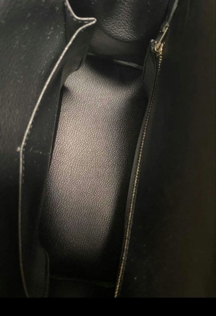 本革　ショルダーバック