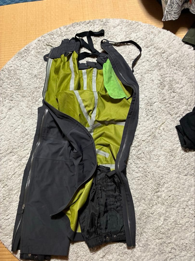 phenix スノービブ パンツMサイズ 黒