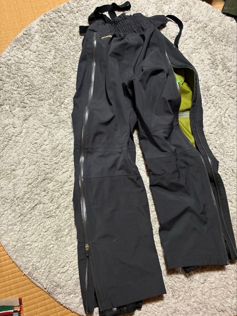 phenix スノービブ パンツMサイズ 黒