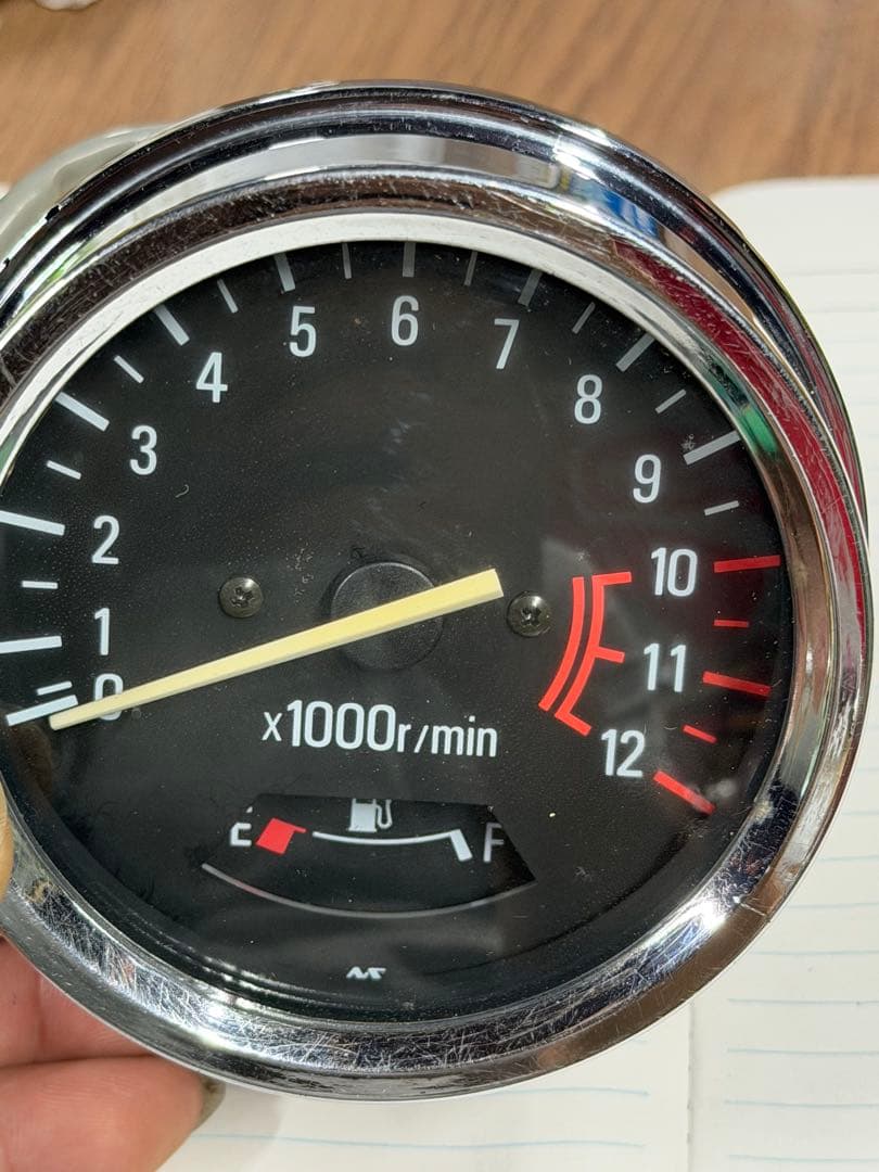 ゼファー750のタコメーター クローム仕上げ 0-12,000 rpm