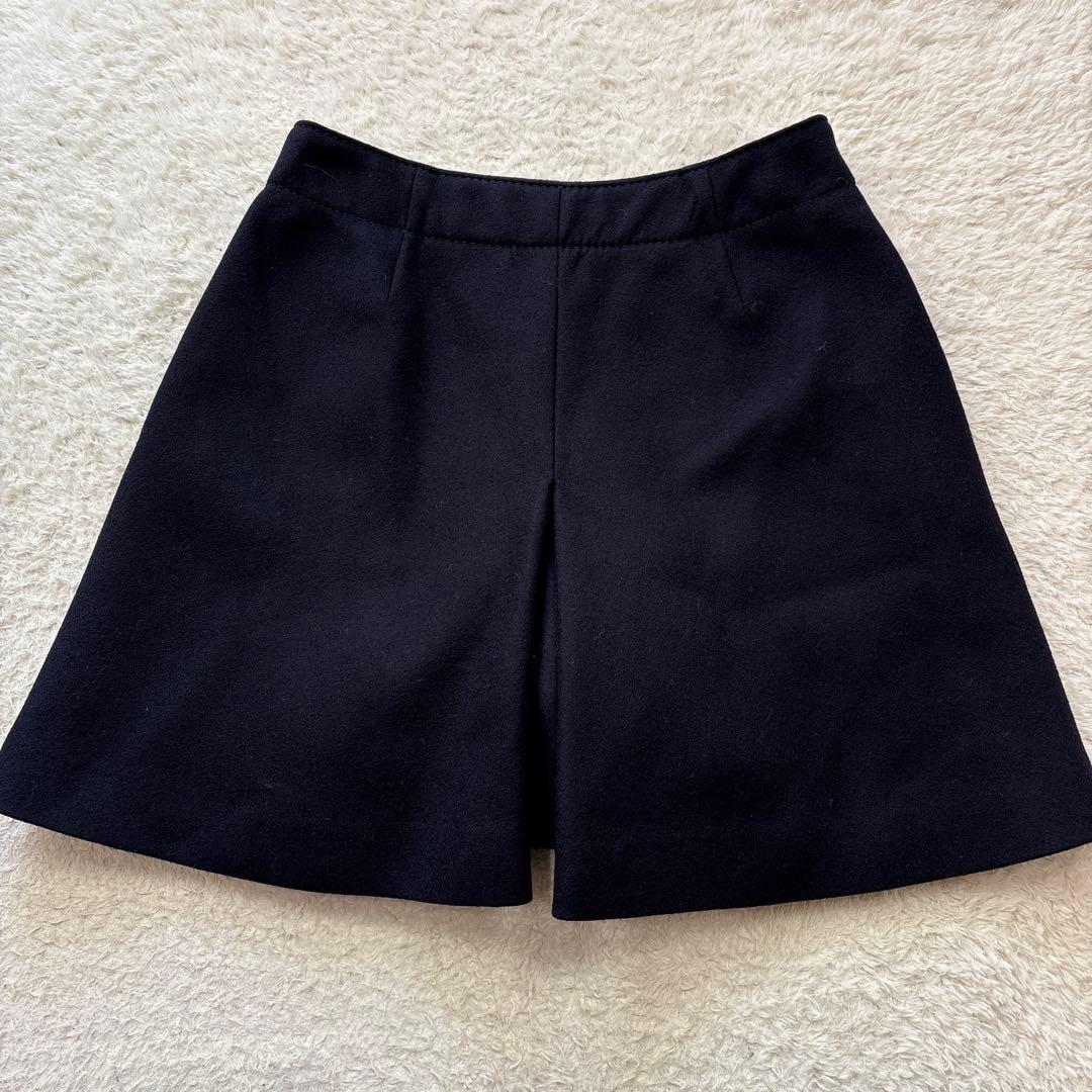 美品　sacai luck サカイラック　メルトンショートパンツ　ネイビー