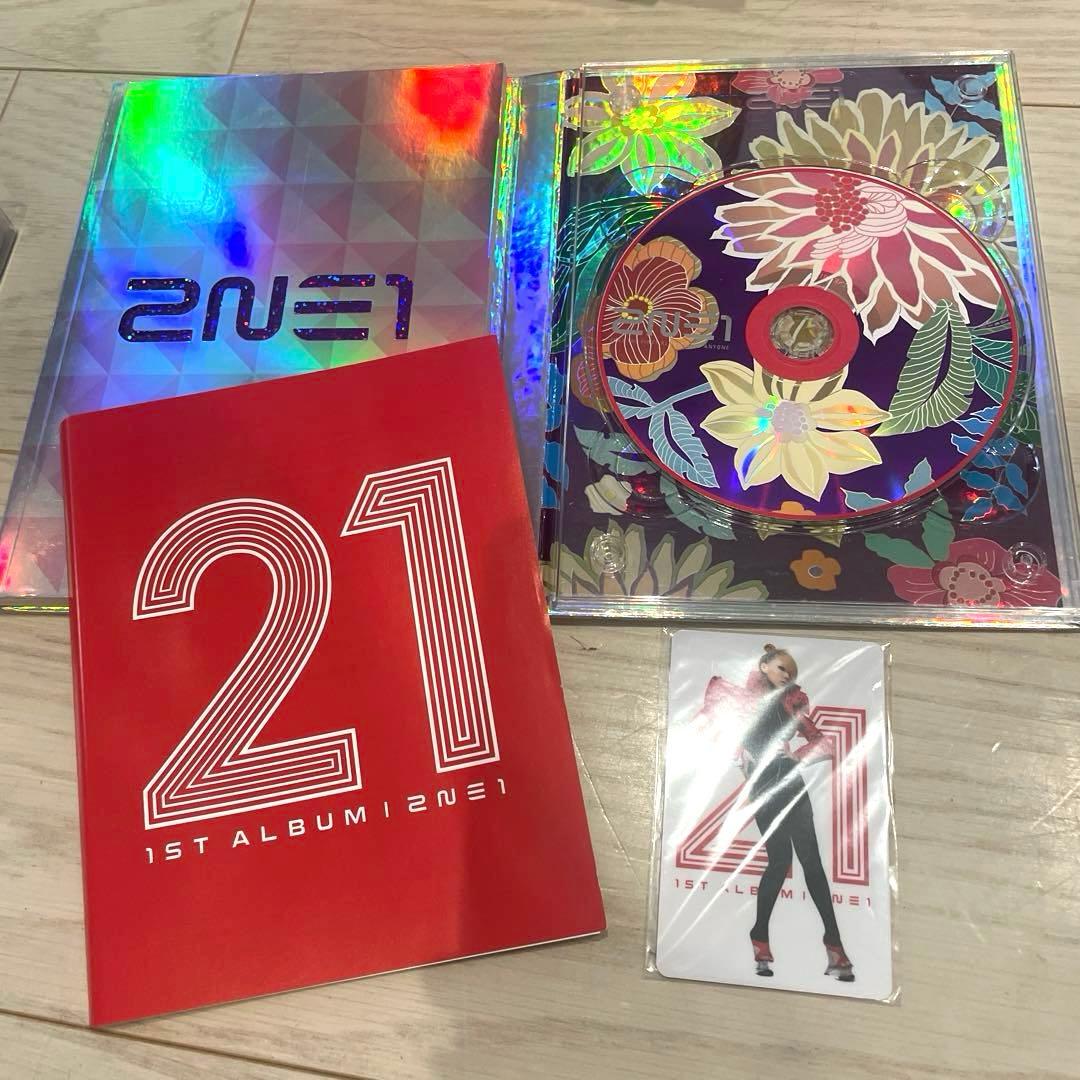 まとめ売り　美品　2ne1 CD アルバム　DVD