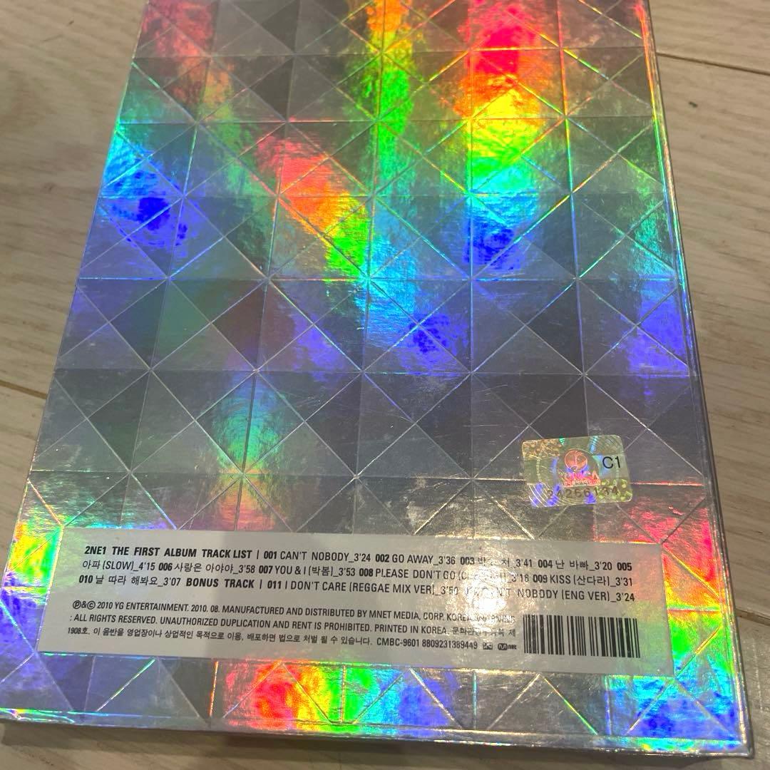 まとめ売り　美品　2ne1 CD アルバム　DVD