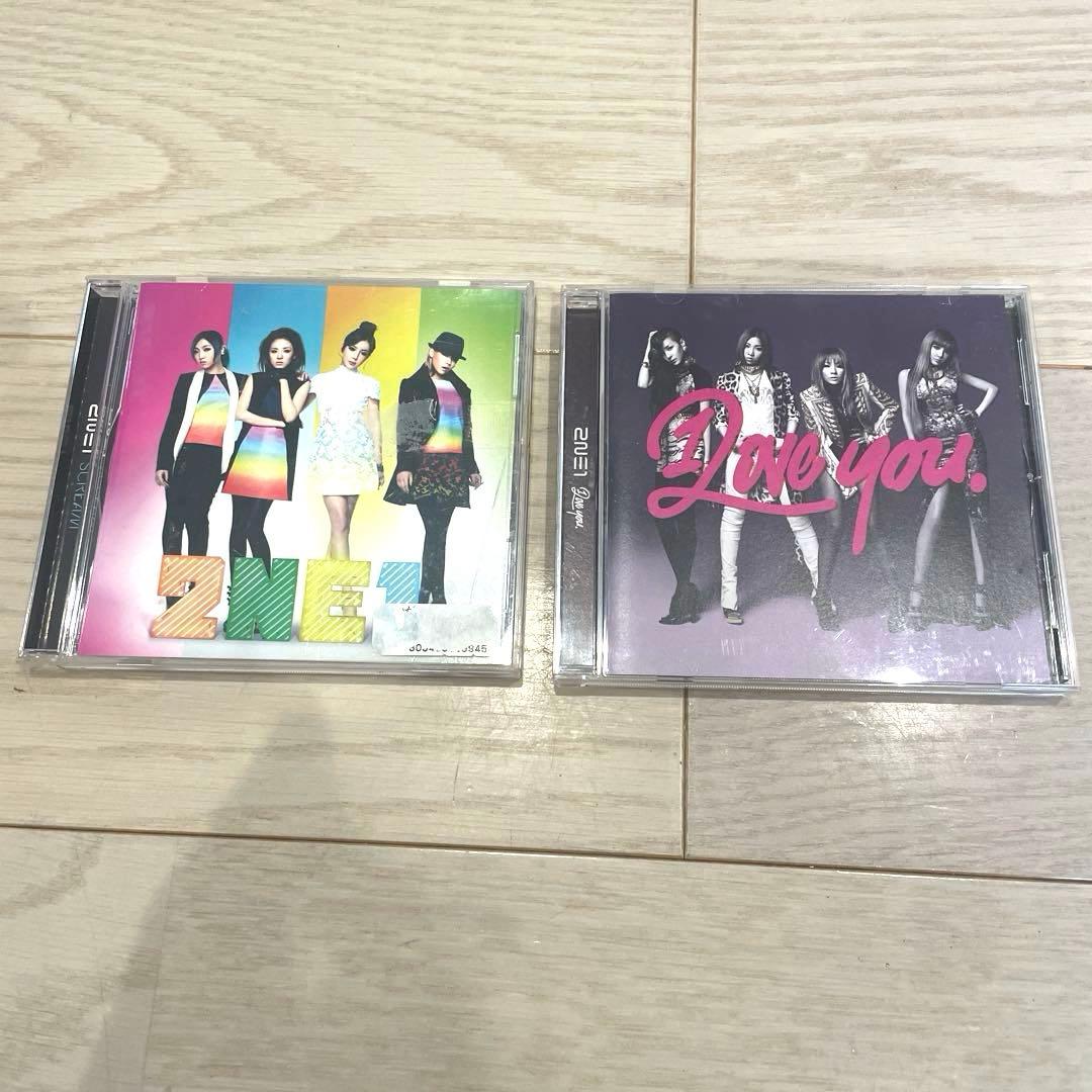 まとめ売り　美品　2ne1 CD アルバム　DVD