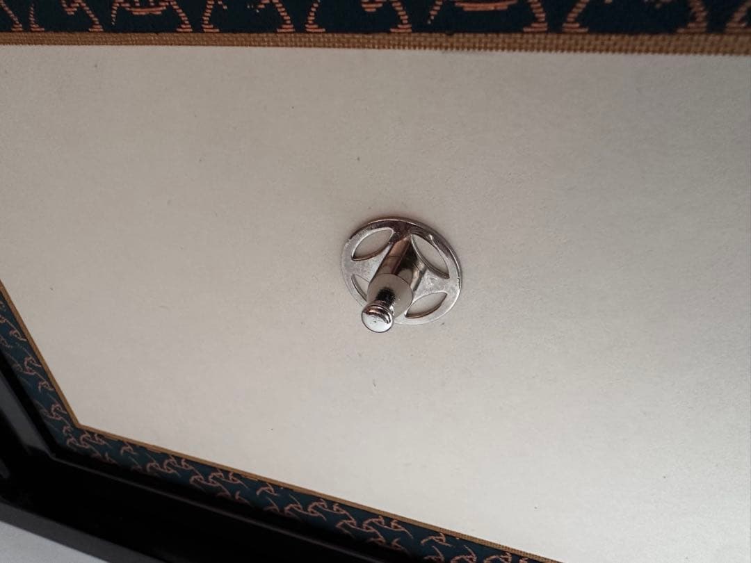 茶道具　即中斎好　溜塗　糸目　小袋棚　表千家　棚物　稽古　茶会