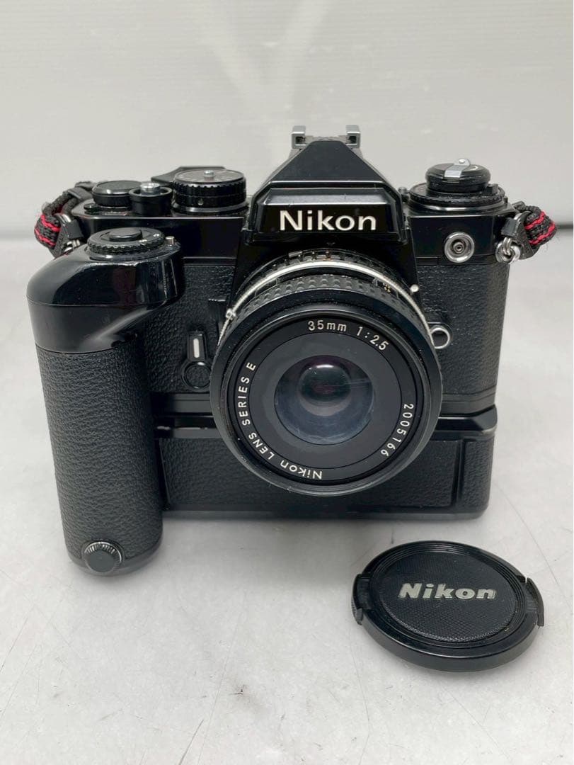 Nikon 一眼レフカメラ　フィルムカメラ　FE MD-12