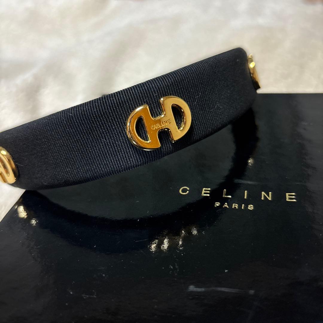 CELINE セリーヌ　ロゴ入り　ブラック カチューシャ