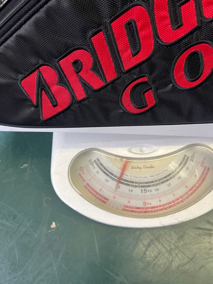 未使用品　軽量キャディーバッグ　ブリヂストンゴルフ