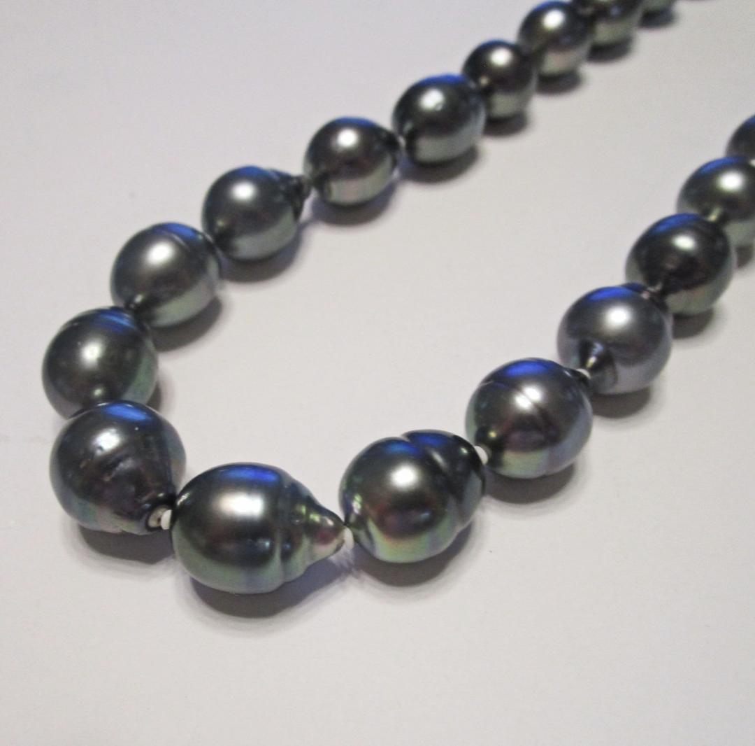 専用☆美品☆希少黒蝶本真珠ネックレス ９.３-１２.８ミリ ブラック